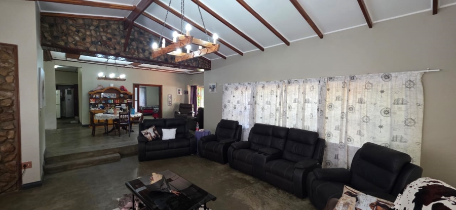 4 Bedroom Property for Sale in Songloed North West